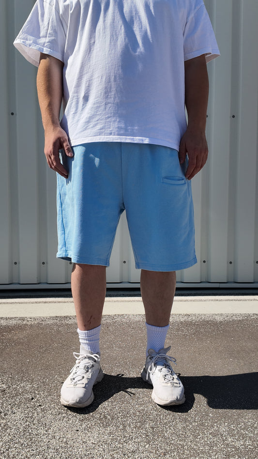 Shorts Babyblau